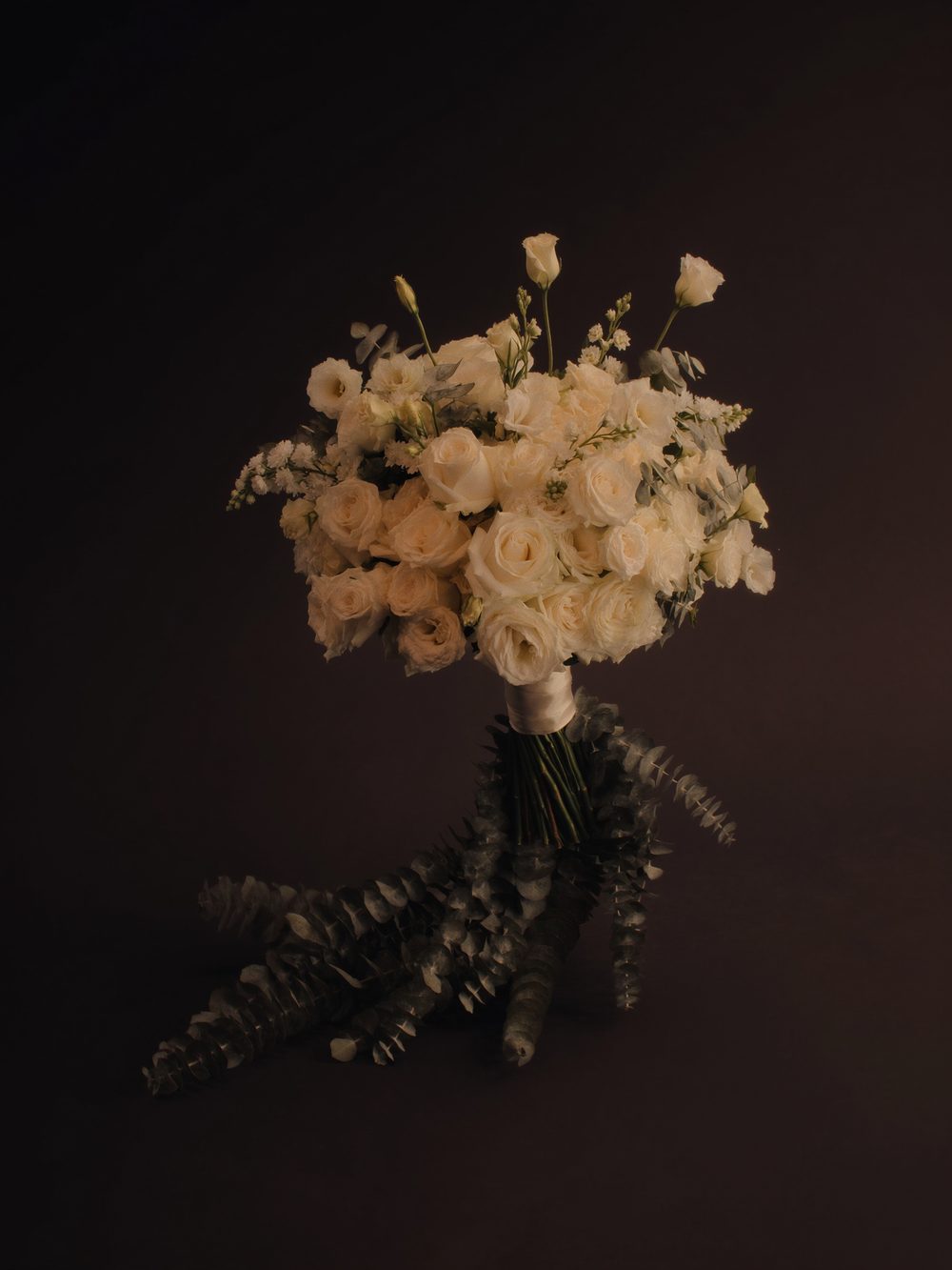 White bridal bouquet